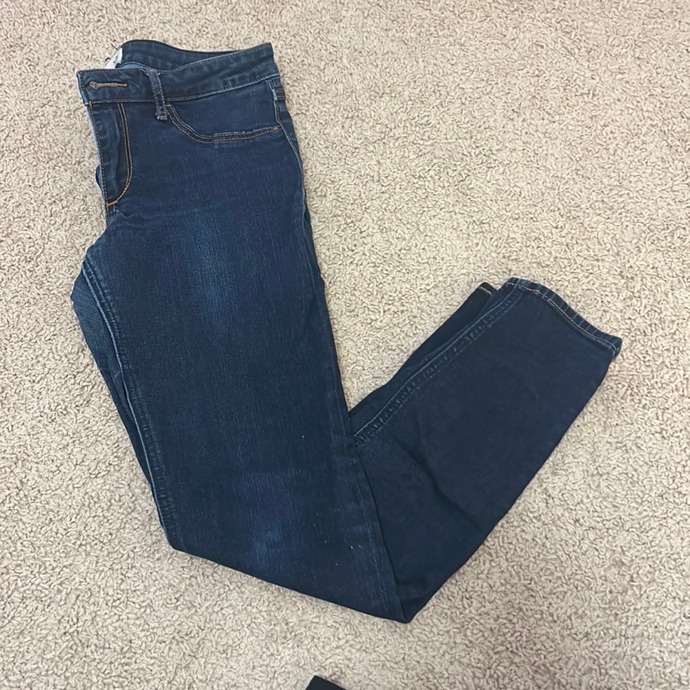 Abercrombie & Fitch Dark Wash Skinny Jean